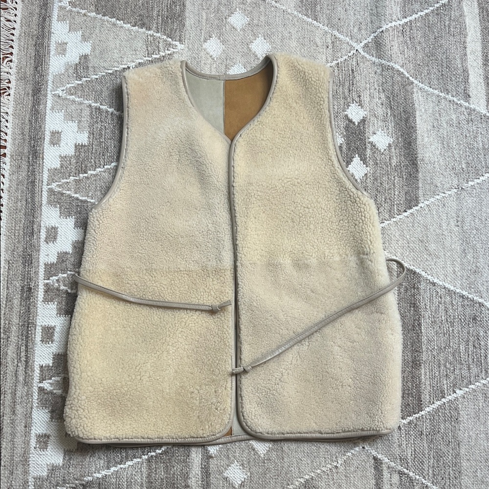 Like New! Milena Silvano Sheepskin Moon Vest
